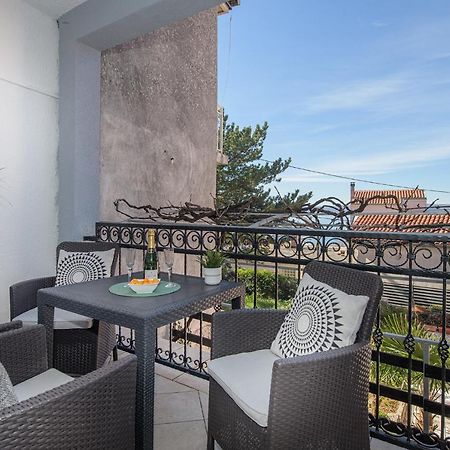 Apartmani Tena Selce Bagian luar foto